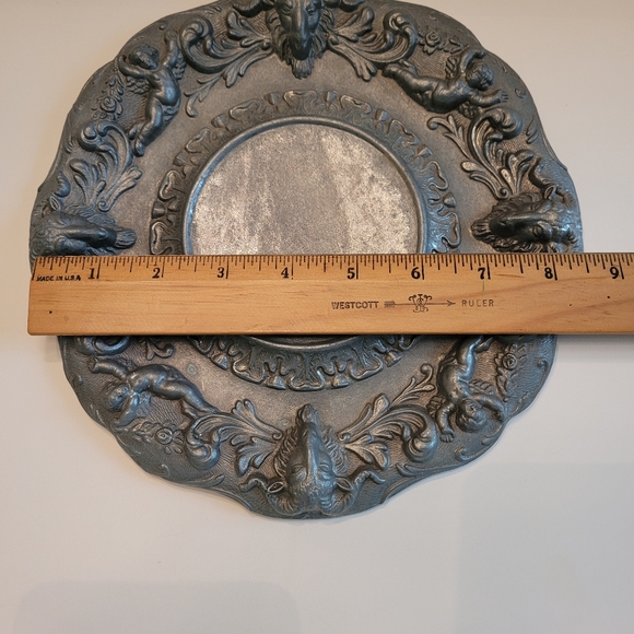 Vintage Pewter Plate. - Picture 8 of 8